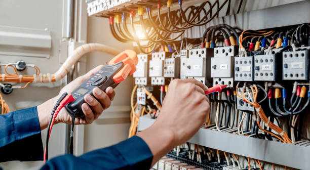 Ilustrație pentru Electrician în Moșnița Nouă – Servicii profesionale pentru case și vile